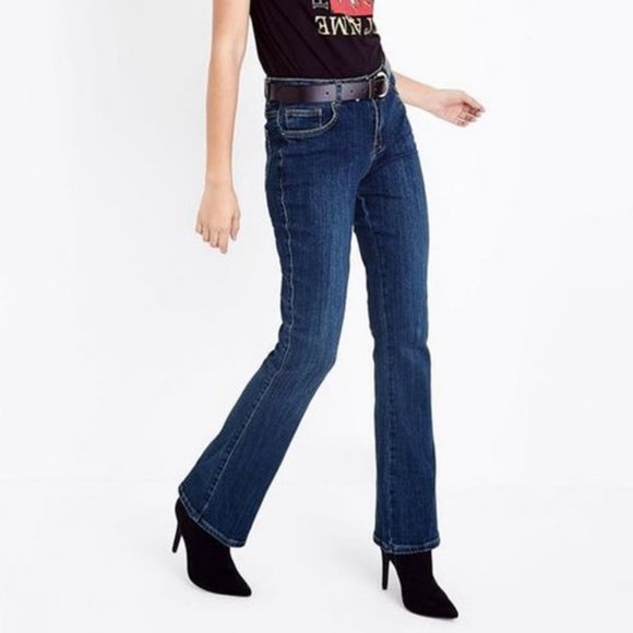 Levi's Denim - Levi’s 515 boot cut blue wash denim size 8 jeans